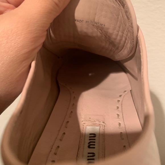 Miu Miu preowned sneakers. Nude color. Size 39. - Picture 7 of 12